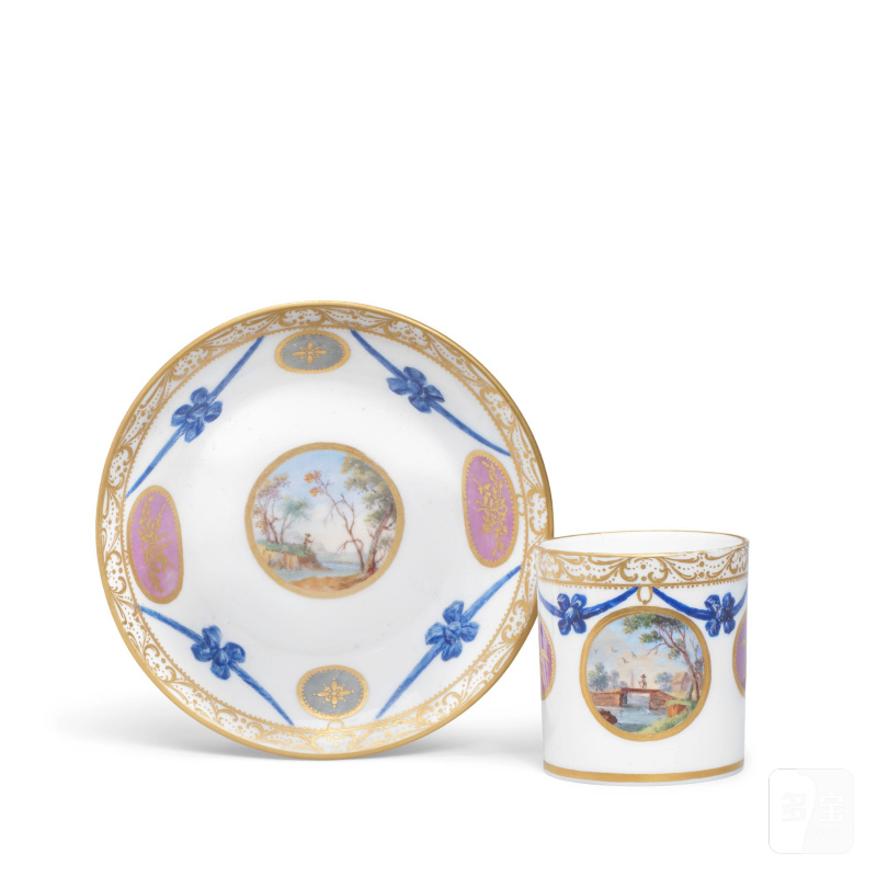 A Sèvres cup and saucer (gobelet litron et soucoupe), circa 1780 - 图3